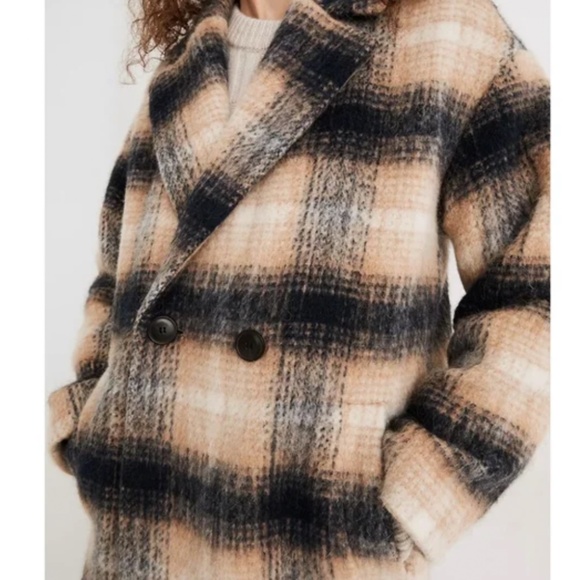 Madewell Plaid Coat in Black and Cream - Picture 4 of 9